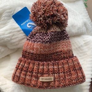 Columbia brand beanie. One size. Unisex.